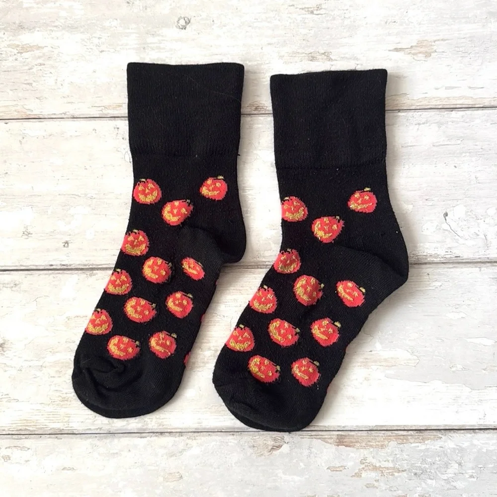 Halloween Jack-o’-lantern Pumpkin Crew Socks Black Orange OS Adult